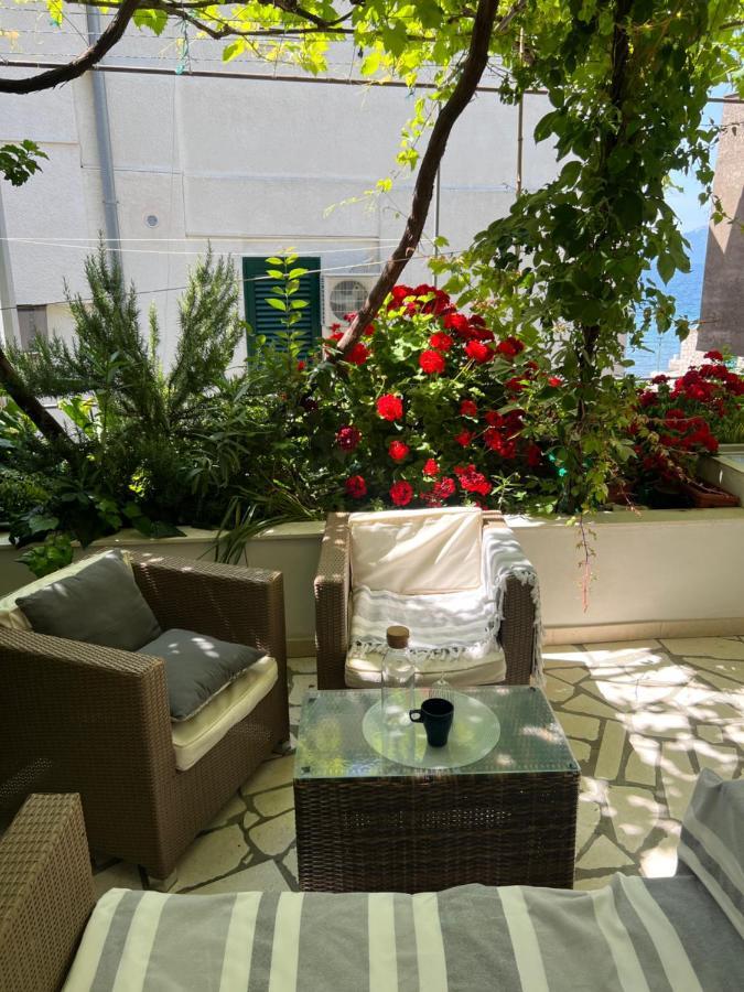 Apartment Center Town Lipa Mala *